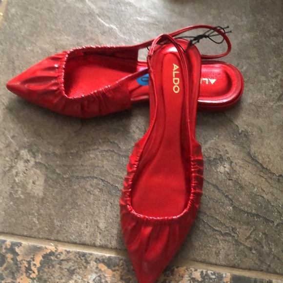 Aldo red patent ruched front slingback pointy toe flats size 10 brand new - Picture 9 of 12
